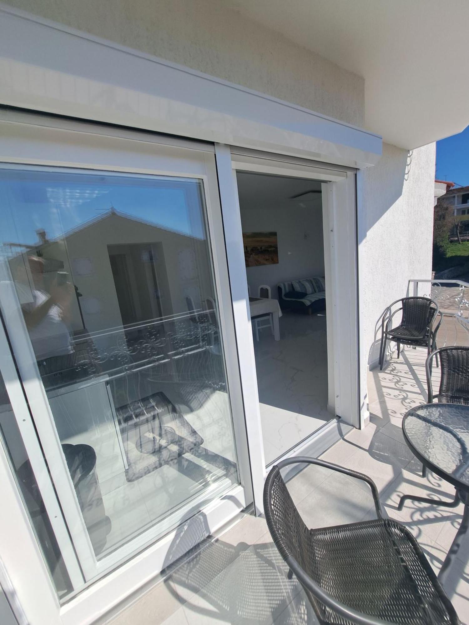 Apartmani Totic Malinska Exteriör bild